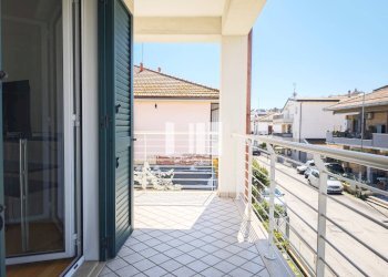 Foto 6 - Quadrilocale Via Parini
 
16, Giulianova - foto 6