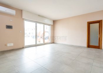 Foto 8 - Locale Commerciale Via Meucci
 
14, Olbia - foto 8