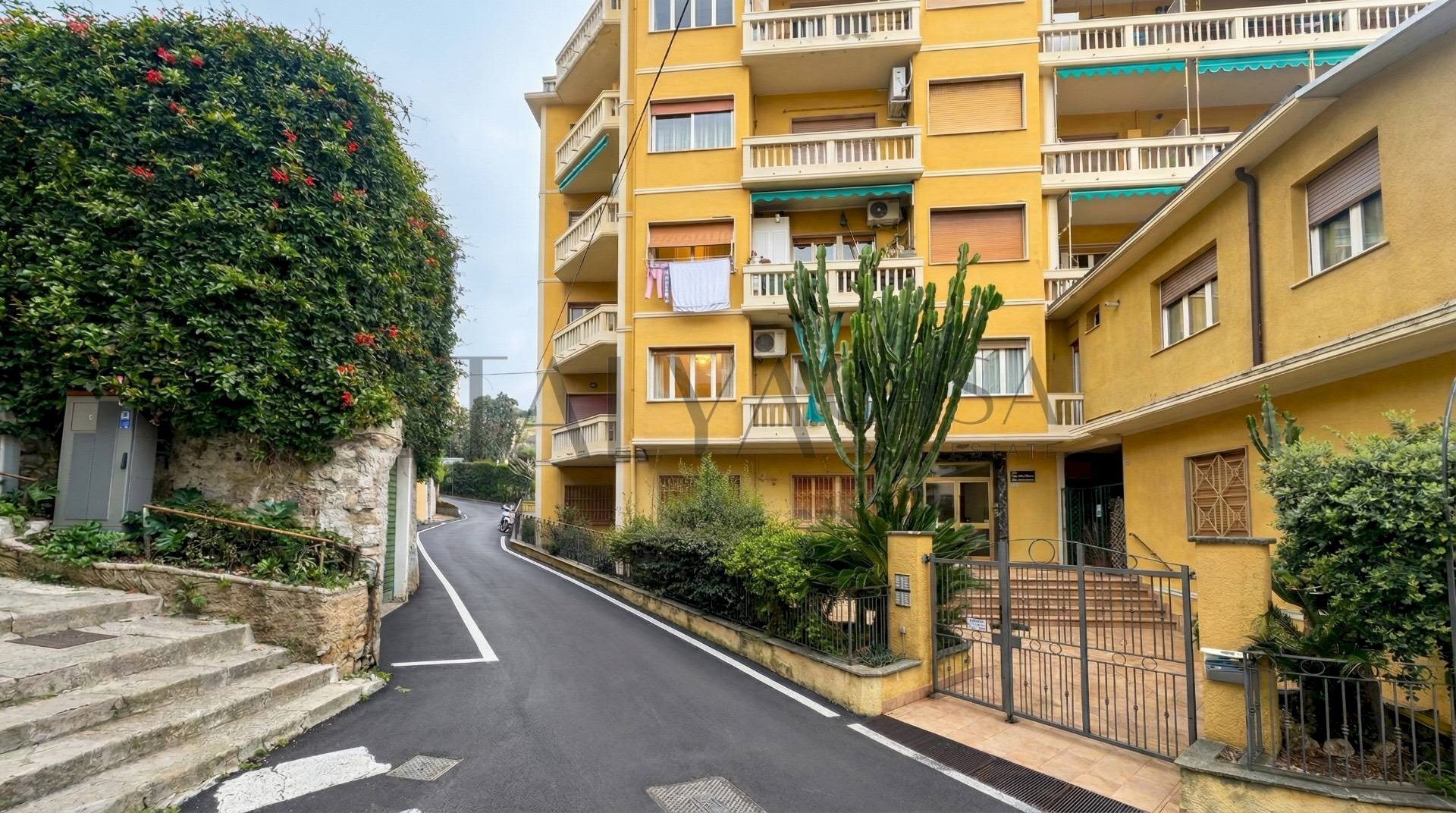 Foto 1 - Appartamento via giusti
 
18, Sanremo - foto 1