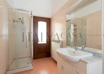 Foto 12 - Casa indipendente piazza della libertà
 
2, Sanremo - foto 12