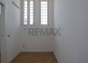 Stanza vuota - Monolocale MANGILI
 
10, Bergamo - foto 5