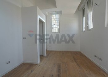 Stanza vuota - Monolocale MANGILI
 
10, Bergamo - foto 6