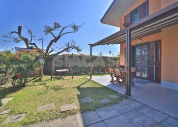 Foto 3 - Trilocale VIA SANDRO PERTINI
 
29, Roncello - foto 3