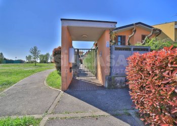 Foto 24 - Trilocale VIA SANDRO PERTINI
 
29, Roncello - foto 24