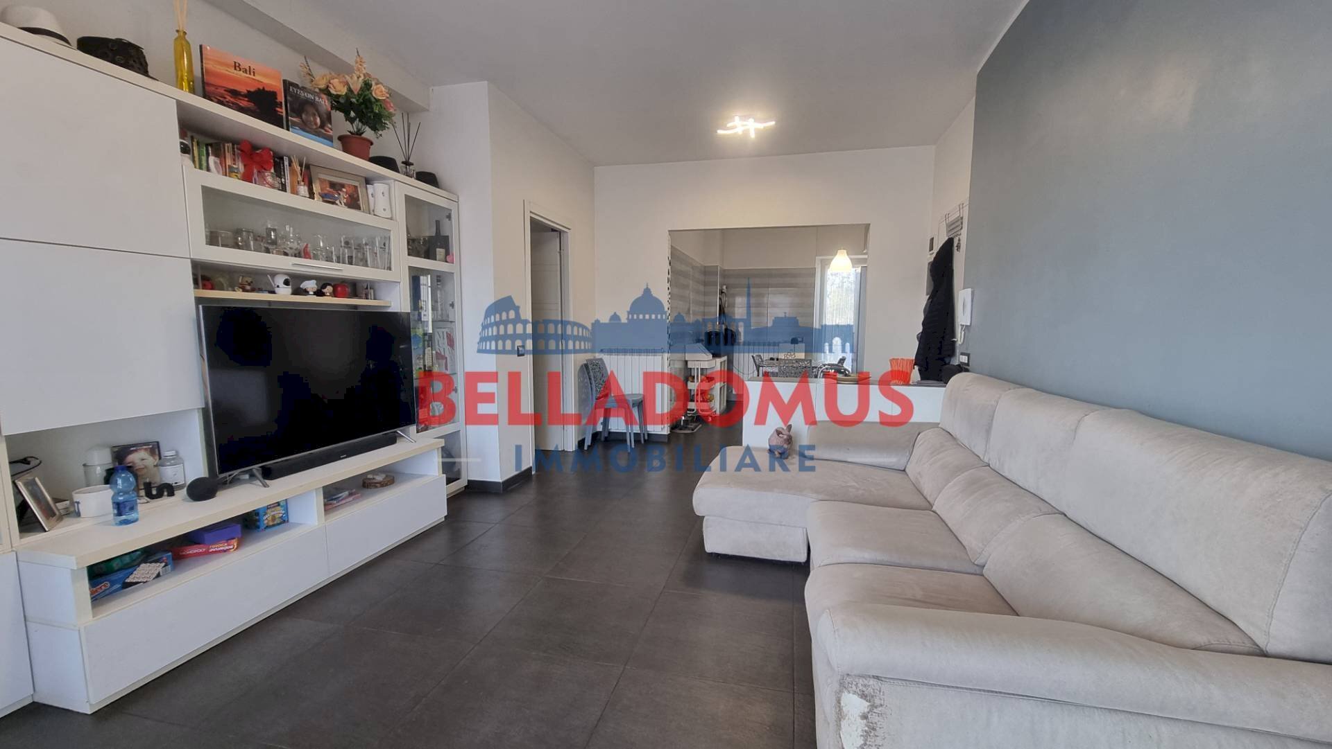 Foto 2 - Quadrilocale Via dei Castelli Romani
 
122, Pomezia - foto 2