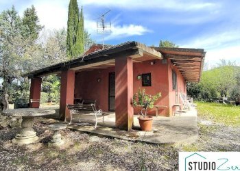 Foto 1 - Casa indipendente rimembranze
 
22, Amelia - foto 1