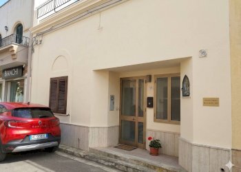 Foto 1 - Casa indipendente Via Roma
 
99, Alezio - foto 1