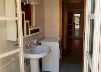 Bagno - Two-room apartment via Mantova, 5/1, Parma (neighborhood San Lazzaro) - photo 9