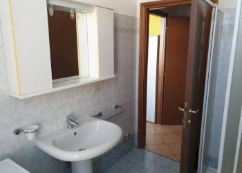Bagno - One-room apartment via Emilia Est, 50, Parma (neighborhood San Lazzaro) - photo 27