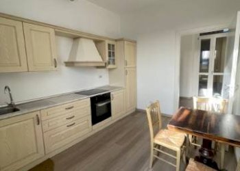 Cucina - Three-room apartment via Carlo Carcano, 2, Varese (neighborhood Biumo Inferiore) - photo 10