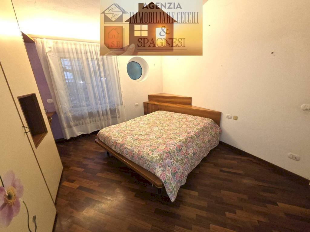 Camera da letto - Casa indipendente via Pistoiese, 100A, Campi Bisenzio - foto 2
