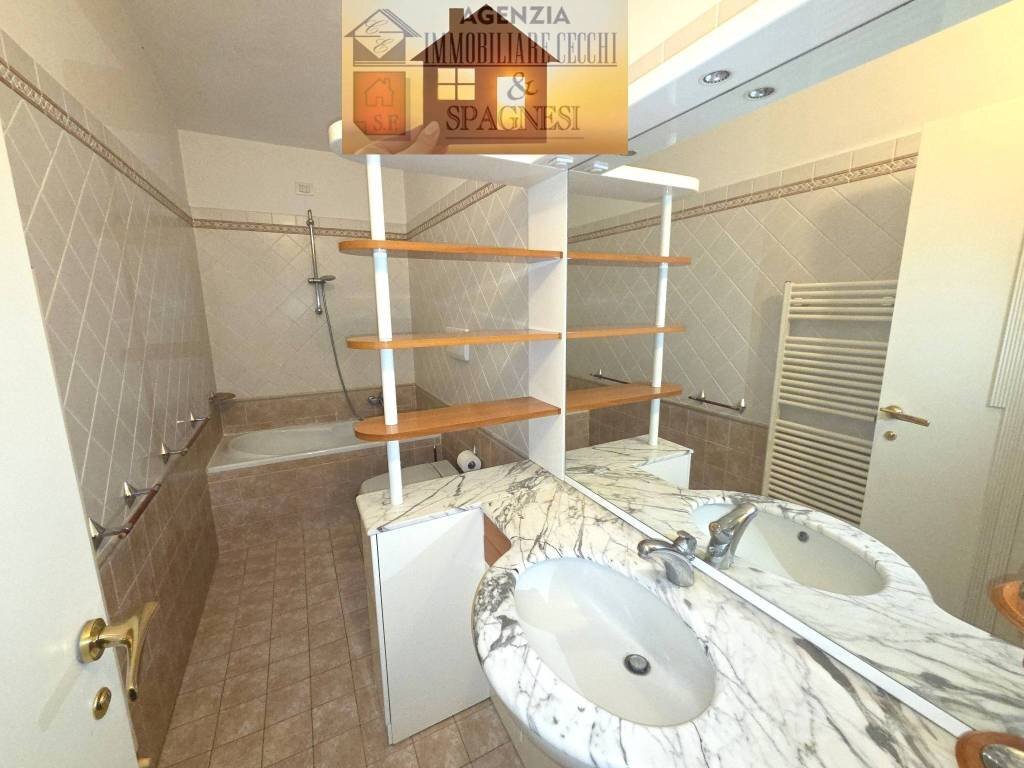 Bagno - Casa indipendente via Pistoiese, 100A, Campi Bisenzio - foto 3
