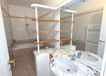 Bagno - Casa indipendente via Pistoiese, 100A, Campi Bisenzio - foto 35