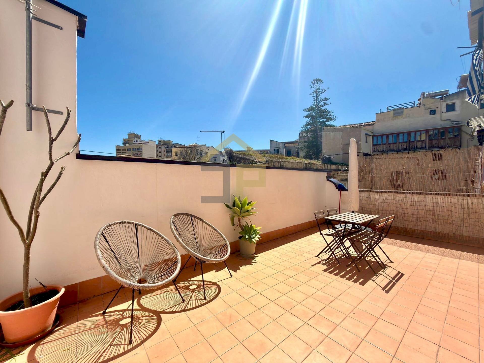 Foto 2 - Trilocale Via Cappuccini
 
64, Palermo - foto 2