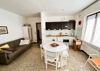 Cucina - Trilocale strada Provinciale di Rovegno, Rovegno - foto 12