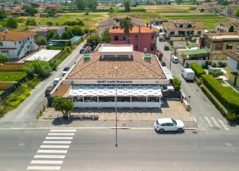 Foto 3 - Attività Commerciale Via Trincea delle Frasche
 
65, Fiumicino - foto 3