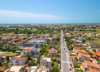 Foto 40 - Attività Commerciale Via Trincea delle Frasche
 
65, Fiumicino - foto 40