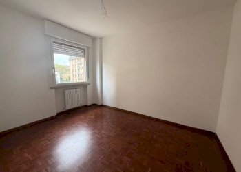 Camera da letto - Quadrilocale via Carlo Sigonio, Modena - foto 9