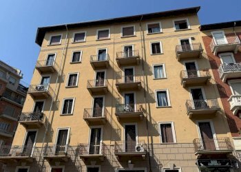 Facciata - Bilocale via Renato Martorelli, 79, Torino (zona Barriera Milano) - foto 2