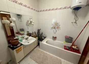 Bagno - Quadrilocale corso Vercelli, 231, Torino (zona Rebaudengo) - foto 22
