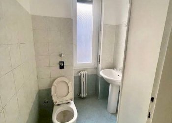 Bagno - Bilocale piazza Emilio Salgari, Milano - foto 20