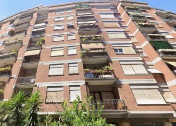 Facciata - Trilocale via Pasquale Revoltella, Roma - foto 1