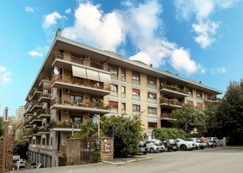 Facciata - Quadrilocale via Giuseppe Armellini, Roma - foto 1