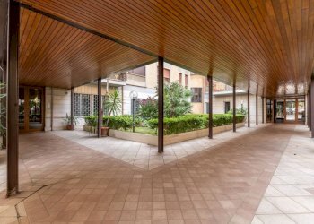 Cortile interno - Quadrilocale via Giuseppe Armellini, Roma - foto 4