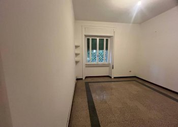 Camera da letto - Trilocale via Girolamo Dandini, 16, Roma - foto 24