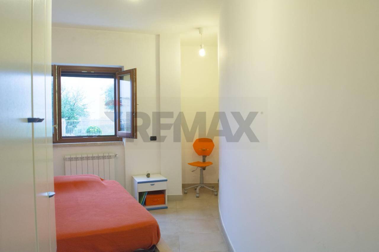 Camera / camera da letto - Independent house via termine
 
77, Pignataro Interamna - photo 3