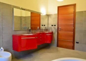 Bagno - Casa indipendente via termine
 
77, Pignataro Interamna - foto 13
