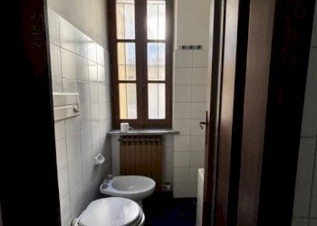 Bagno - Attività Commerciale Cuneo (zona Centro) - foto 12