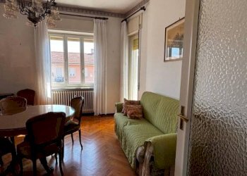 Soggiorno - Appartamento via Piero Gobetti, 8, Cuneo (zona Donatello) - foto 7