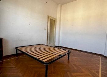 Camera da letto - Appartamento via Piero Gobetti, 8, Cuneo (zona Donatello) - foto 25