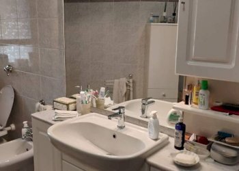Bagno - Appartamento corso Giuseppe Garibaldi, 32, Venaria Reale - foto 20