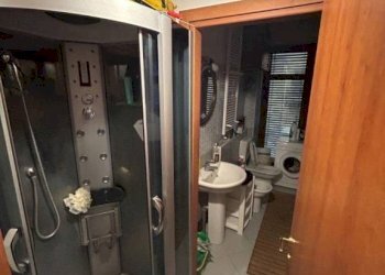 Bagno - Stabile - Palazzo via Cimabue, 3, Torino (zona Mirafiori Nord) - foto 6