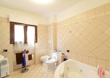 Bagno - Trilocale via Borromeo, 13, Casatenovo - foto 21
