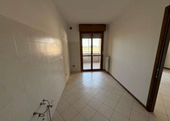 2ad272db-a0db-4c78-b092-4b02e5ad3a1b - Trilocale via Romeo Salvini, 27, Trezzano sul Naviglio - foto 9