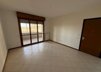 ef9381fc-aa59-46f0-9817-c43ccb84d1a8 (1) - Trilocale via Romeo Salvini, 27, Trezzano sul Naviglio - foto 10