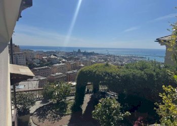 mansarda in vendita contesto signorile genova cast - Quadrilocale via Piaggio, Genova (zona Castelletto) - foto 1