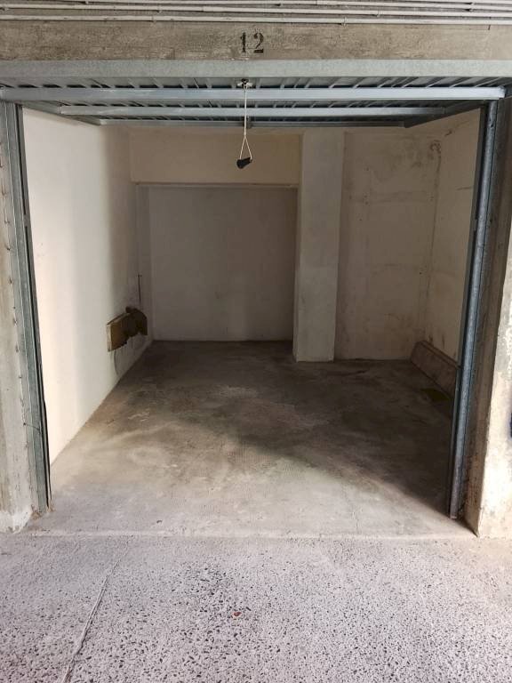 Box auto - Magazzino via Fratelli Bandiera, frazione San Massimo, Rapallo - foto 3