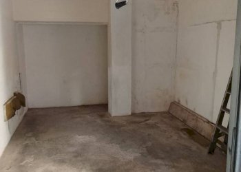 Box auto - Magazzino via Fratelli Bandiera, frazione San Massimo, Rapallo - foto 4