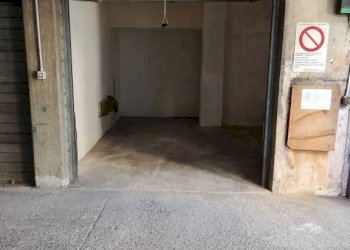 Box auto - Magazzino via Fratelli Bandiera, frazione San Massimo, Rapallo - foto 7