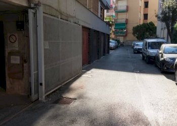 Zona - Magazzino via Fratelli Bandiera, frazione San Massimo, Rapallo - foto 14