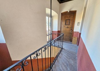 Interno palazzo - Loft piazza 4 Novembre, 5, Cuvio - foto 9