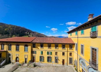 Cortile interno - Loft piazza 4 Novembre, 5, Cuvio - foto 13