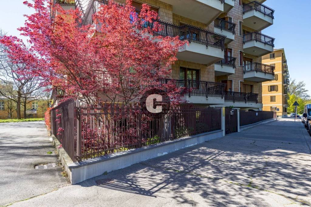 Facciata - Apartment Lungo Po Alessandro Antonelli, 207, Torino (neighborhood Vanchiglietta) - photo 2