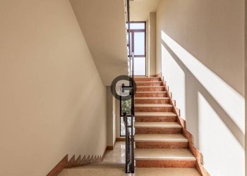 Scala - Apartment Lungo Po Alessandro Antonelli, 207, Torino (neighborhood Vanchiglietta) - photo 6