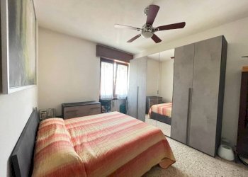 Camera da letto - Bilocale via Roma, 6, Carnate - foto 17