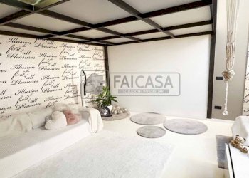 Soggiorno - Loft via Villa Giusti, 46, Torino (neighborhood Pozzo Strada) - photo 5